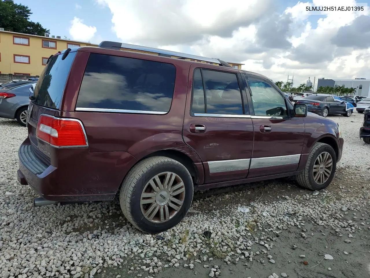 2010 Lincoln Navigator VIN: 5LMJJ2H51AEJ01395 Lot: 58694176