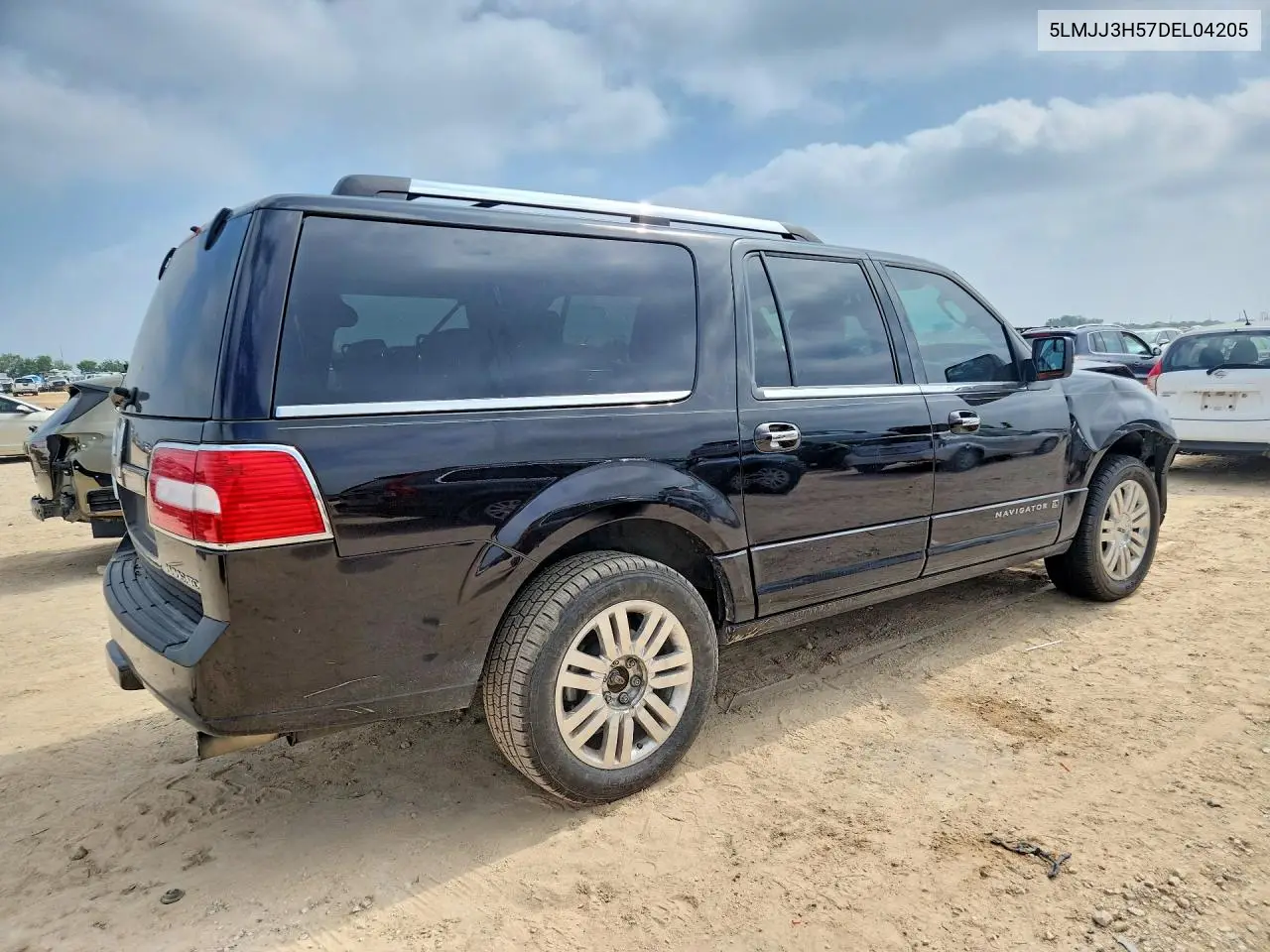 2013 Lincoln Navigator L VIN: 5LMJJ3H57DEL04205 Lot: 58072316