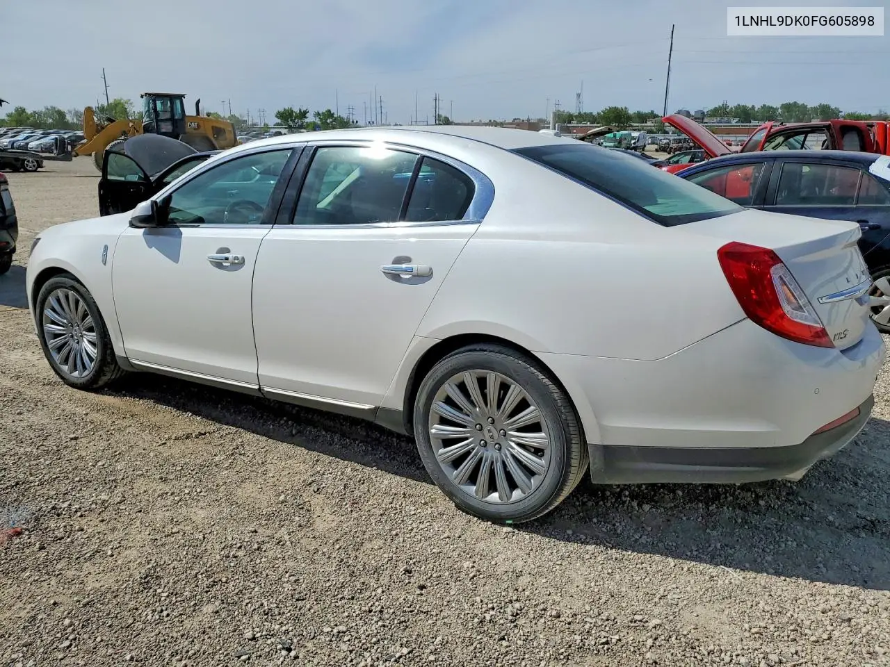 2015 Lincoln Townhouse Mks VIN: 1LNHL9DK0FG605898 Lot: 52861366