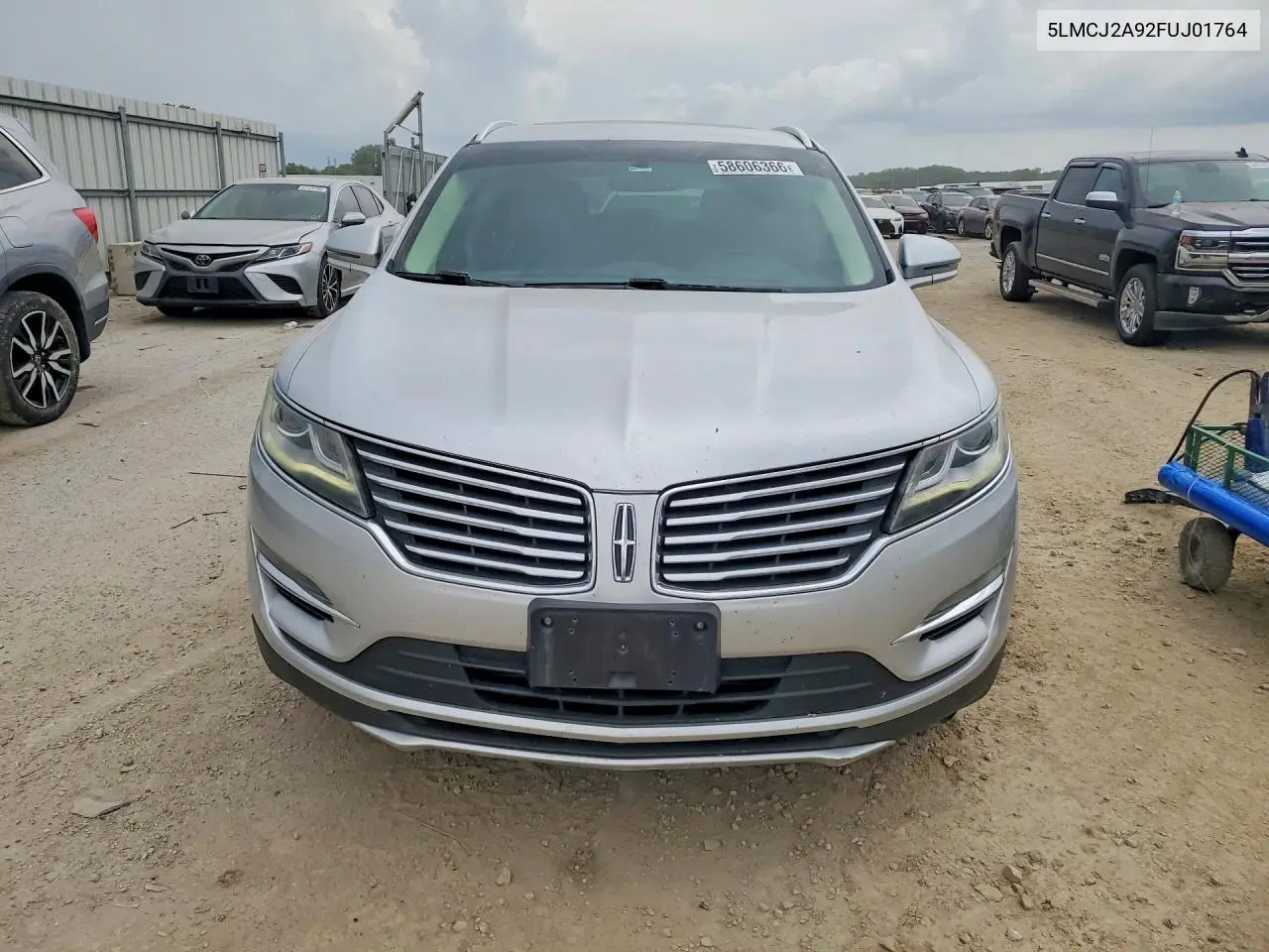 2015 Lincoln Mkc VIN: 5LMCJ2A92FUJ01764 Lot: 58606366