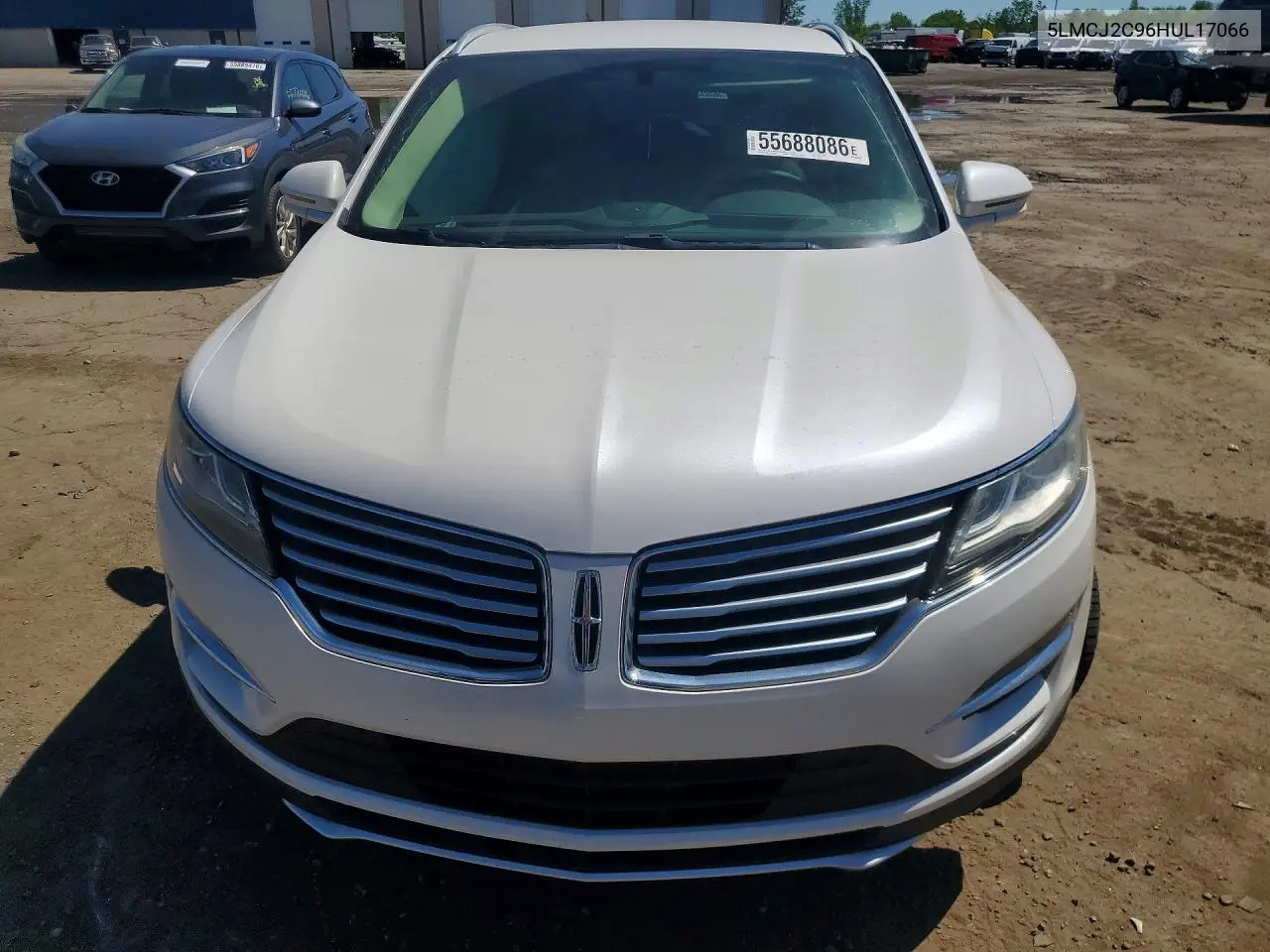2017 Lincoln Mkc Select VIN: 5LMCJ2C96HUL17066 Lot: 55688086