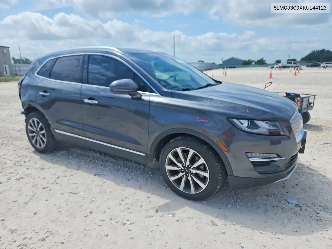 2019 Lincoln Mkc Reserve VIN: 5LMCJ3C9XKUL44123 Lot: 58910436