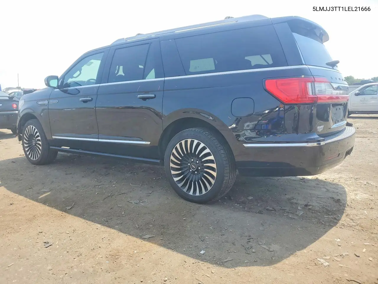 2020 Lincoln Navigator L Black Label VIN: 5LMJJ3TT1LEL21666 Lot: 57539346