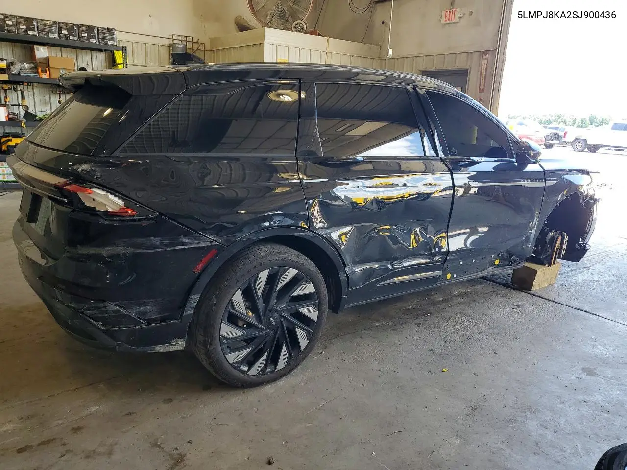 2025 Lincoln Nautilus Reserve VIN: 5LMPJ8KA2SJ900436 Lot: 57003016