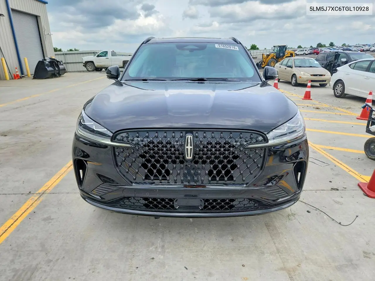 2026 Lincoln Aviator Reserve VIN: 5LM5J7XC6TGL10928 Lot: 51652016
