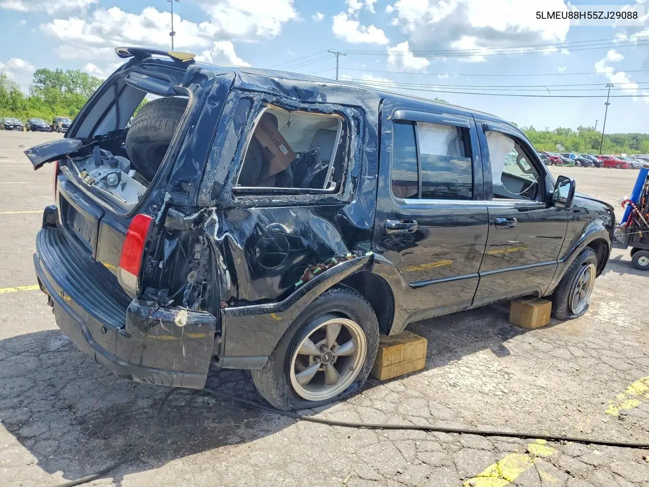 2005 Lincoln Aviator VIN: 5LMEU88H55ZJ29088 Lot: 60184086