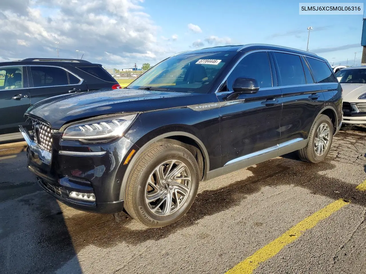 2021 Lincoln Aviator VIN: 5LM5J6XC5MGL06316 Lot: 57704446