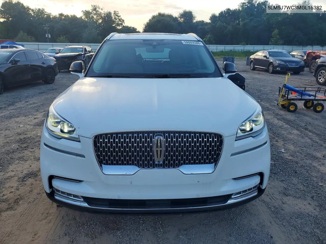 2021 Lincoln Aviator Reserve VIN: 5LM5J7WC3MGL16382 Lot: 59009386