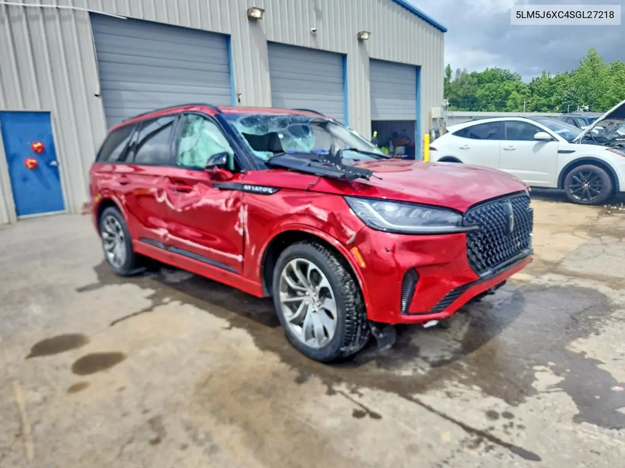 2025 Lincoln Aviator VIN: 5LM5J6XC4SGL27218 Lot: 54211046
