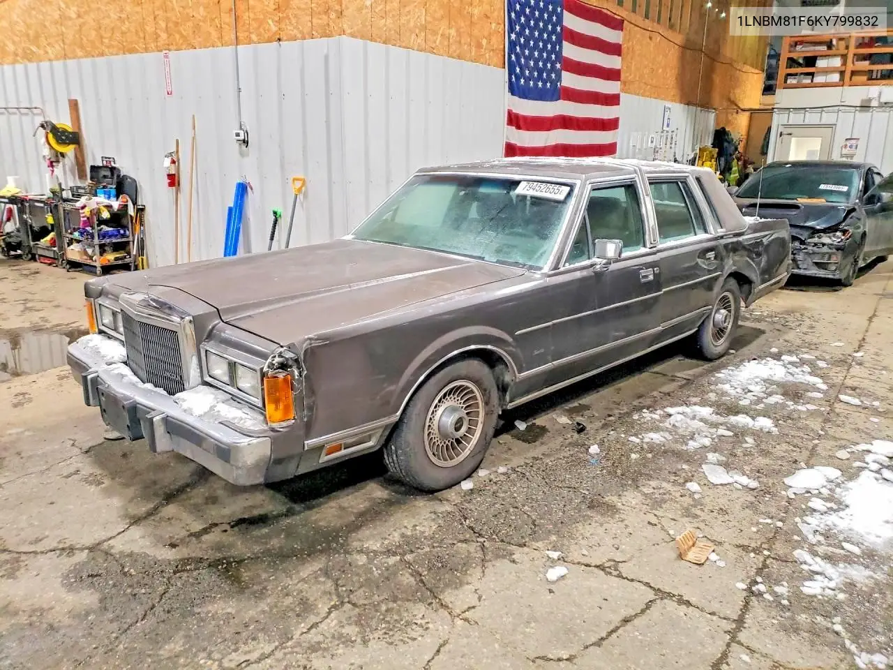 1989 Lincoln Townhouse Town Car VIN: 1LNBM81F6KY799832 Lot: 51907886