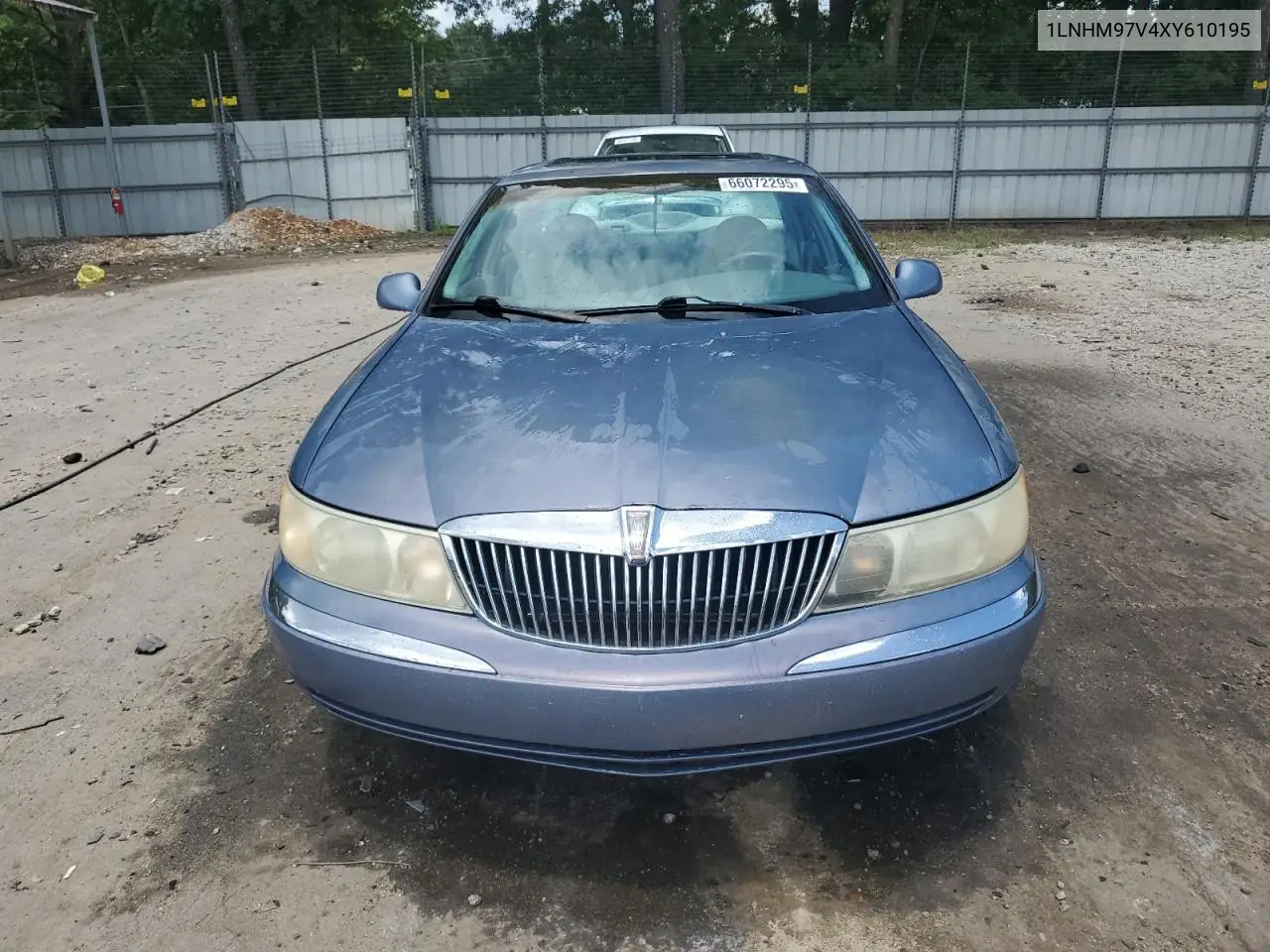 1999 Lincoln Continental VIN: 1LNHM97V4XY610195 Lot: 66072295