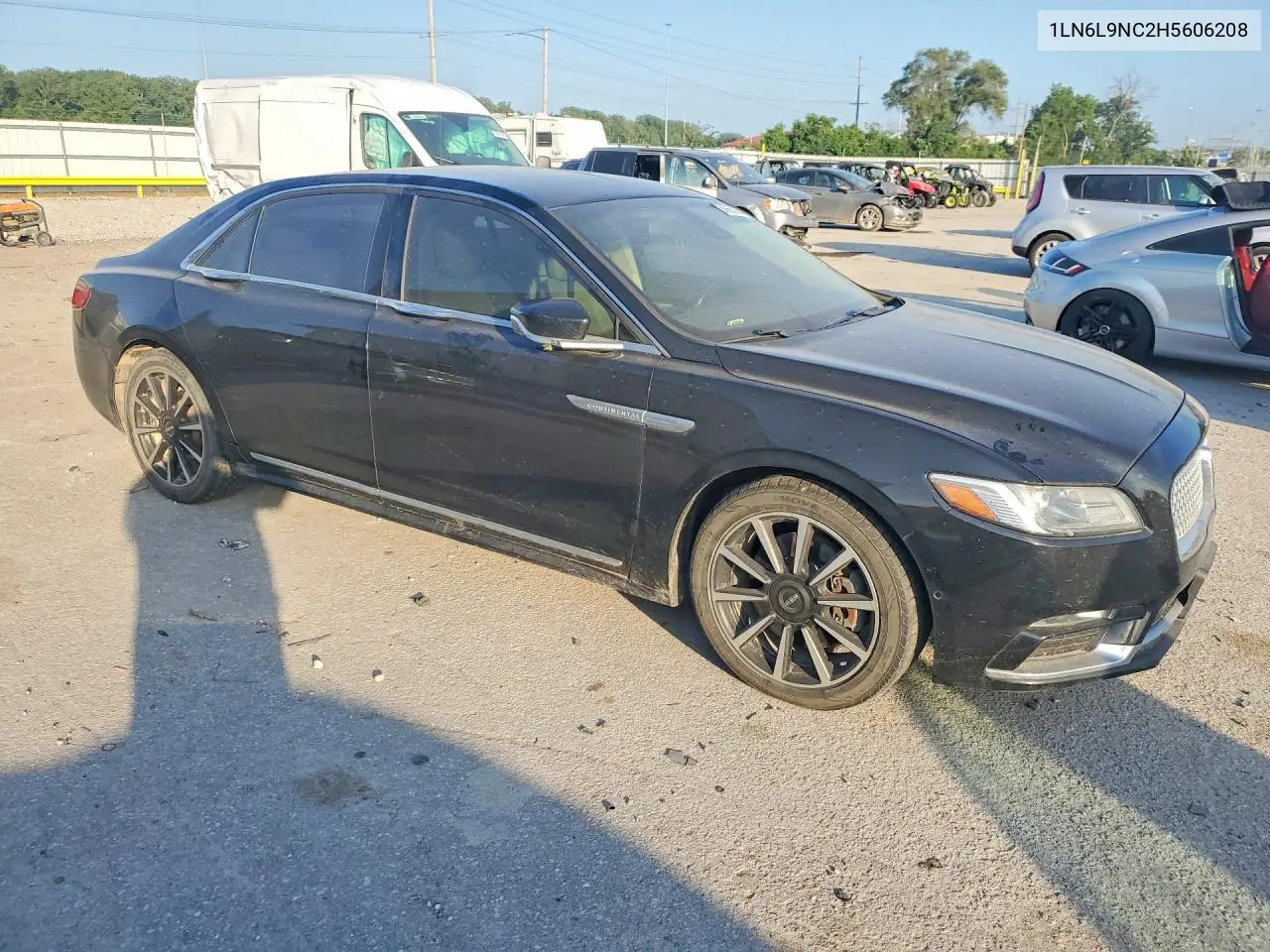 2017 Lincoln Continental Reserve VIN: 1LN6L9NC2H5606208 Lot: 58650936