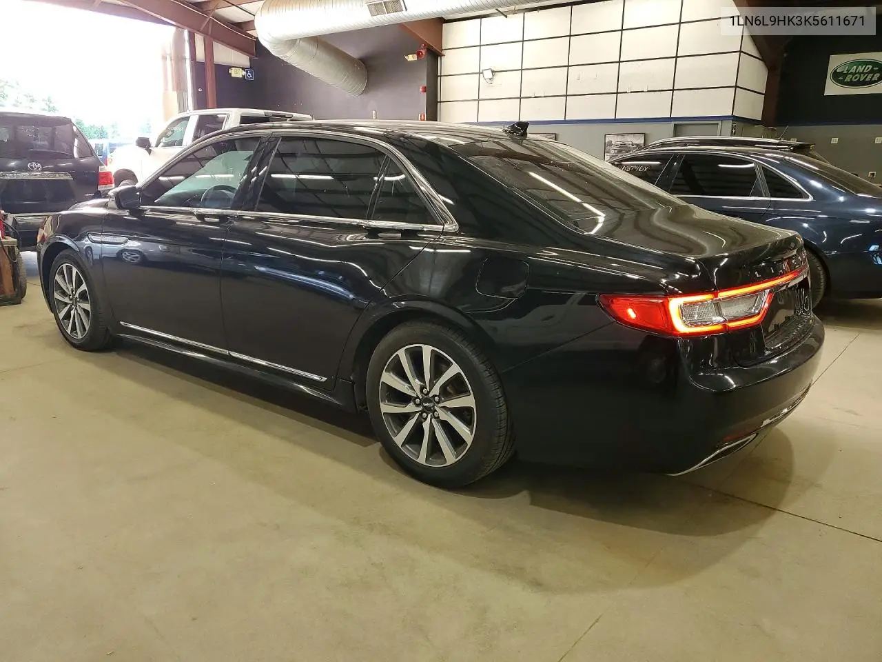 2019 Lincoln Continental VIN: 1LN6L9HK3K5611671 Lot: 56020406