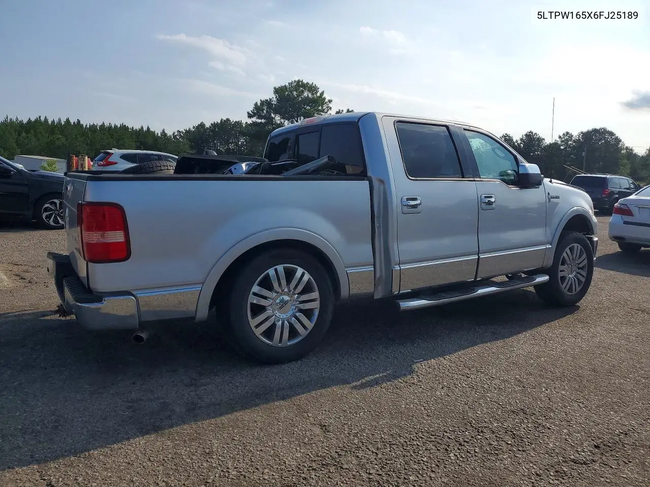2006 Lincoln Mark Lt VIN: 5LTPW165X6FJ25189 Lot: 57123436