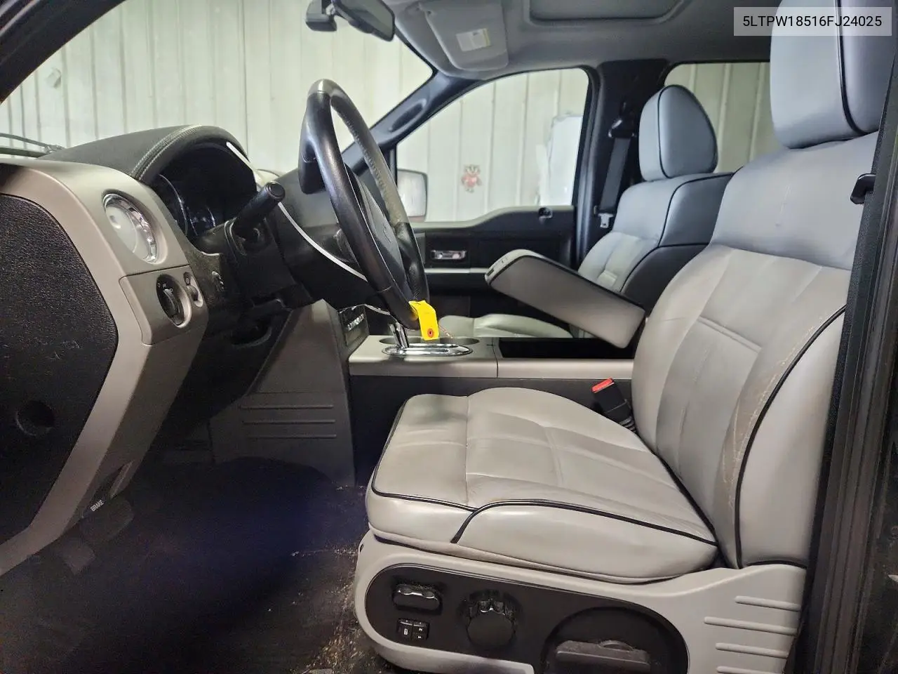 2006 Lincoln Mark Lt VIN: 5LTPW18516FJ24025 Lot: 60429896