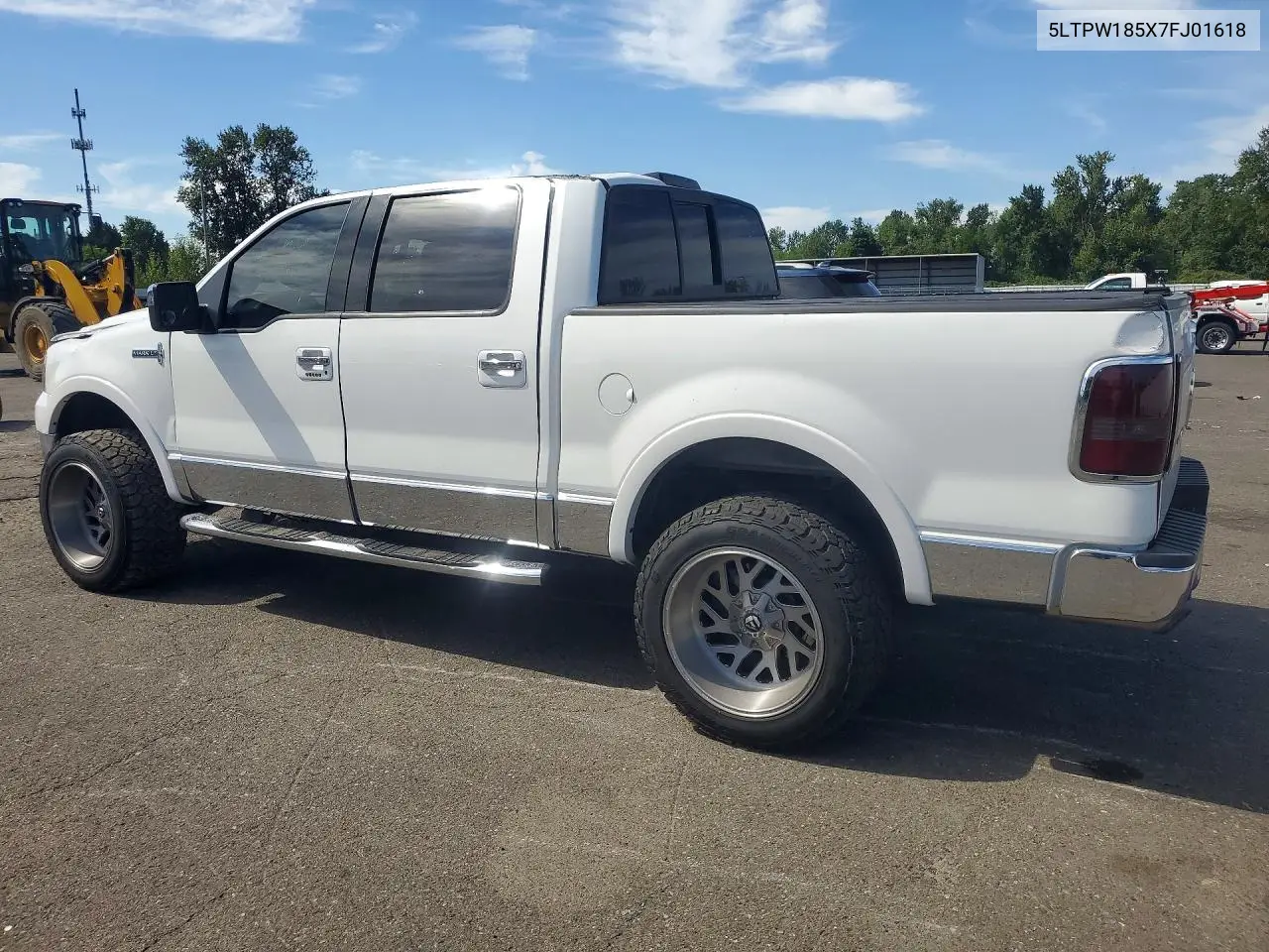 2007 Lincoln Mark Lt VIN: 5LTPW185X7FJ01618 Lot: 59914526