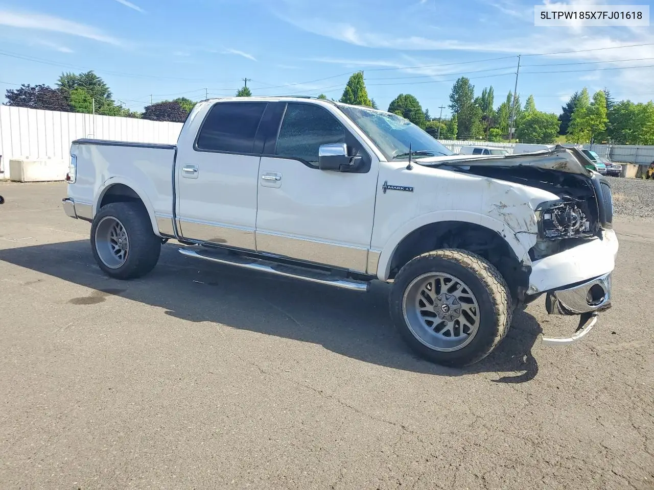 2007 Lincoln Mark Lt VIN: 5LTPW185X7FJ01618 Lot: 59914526