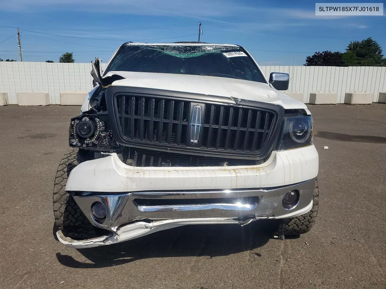 2007 Lincoln Mark Lt VIN: 5LTPW185X7FJ01618 Lot: 59914526