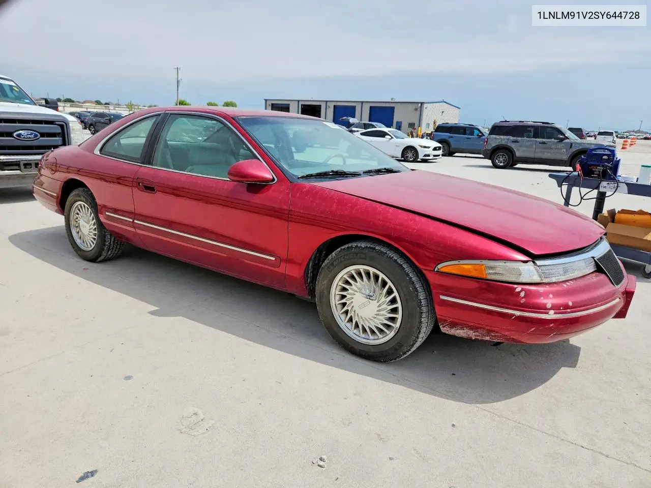 1995 Lincoln Mark Viii Base VIN: 1LNLM91V2SY644728 Lot: 52899236