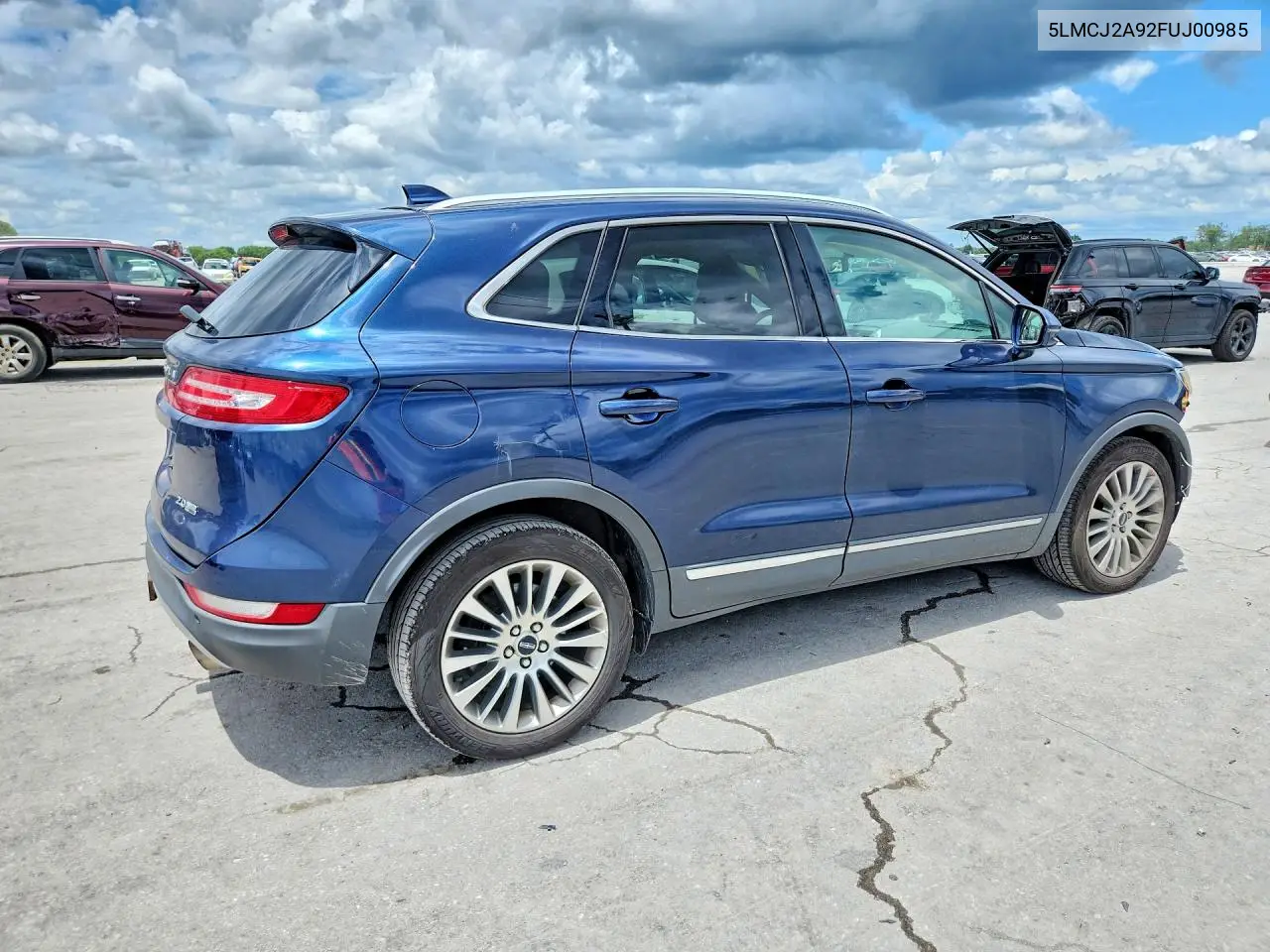 2015 Lincoln Mkc VIN: 5LMCJ2A92FUJ00985 Lot: 61051886