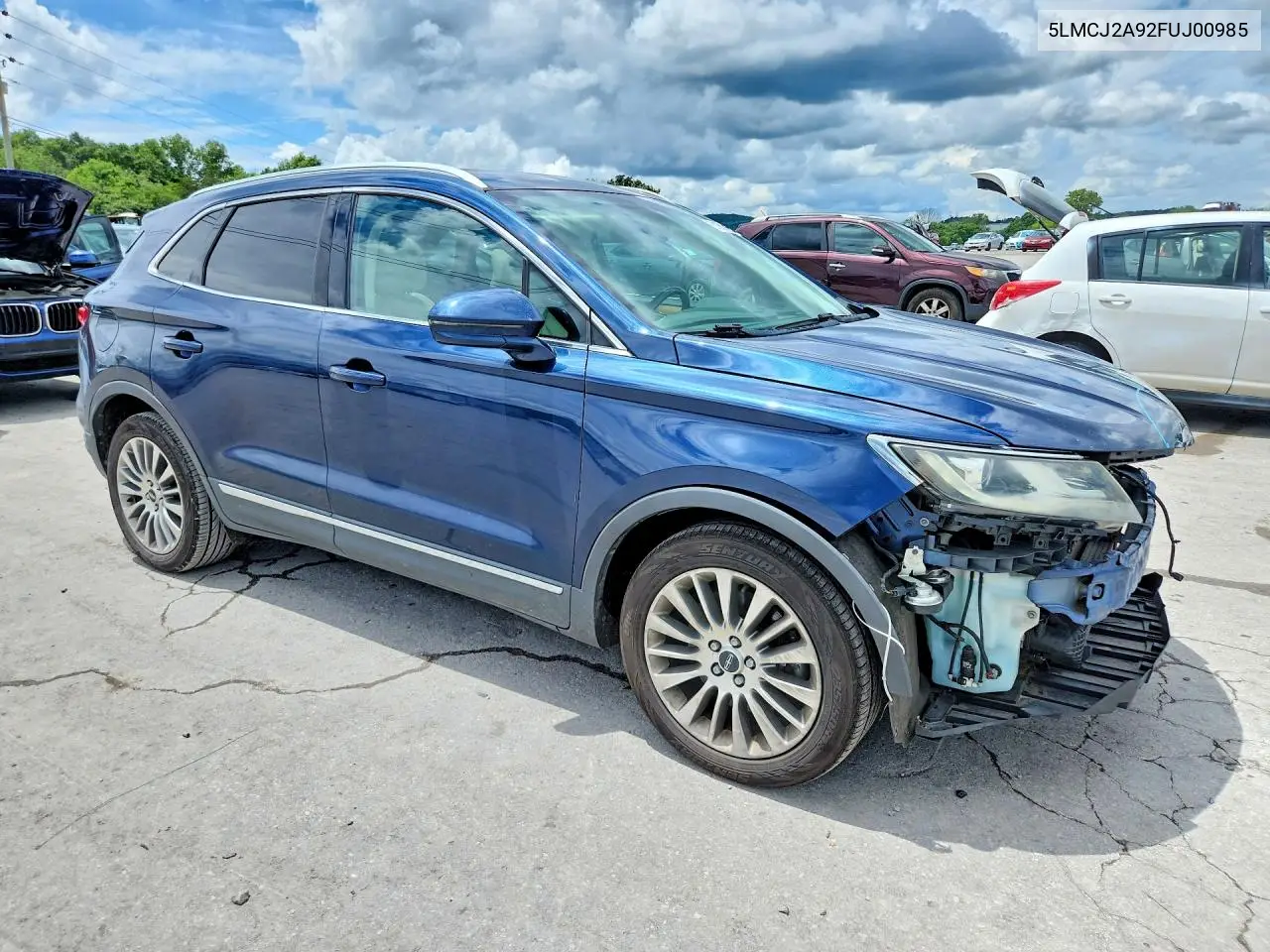 2015 Lincoln Mkc VIN: 5LMCJ2A92FUJ00985 Lot: 61051886