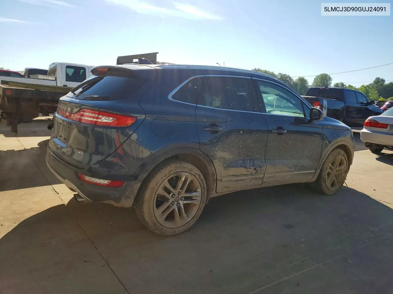 2016 Lincoln Mkc Reserve VIN: 5LMCJ3D90GUJ24091 Lot: 56147506