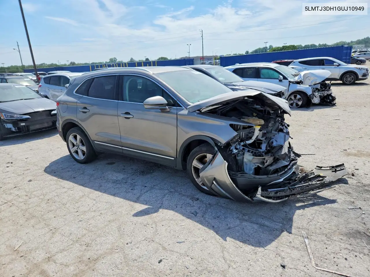 2016 Lincoln Mkc Reserve VIN: 5LMTJ3DH1GUJ10949 Lot: 60042126