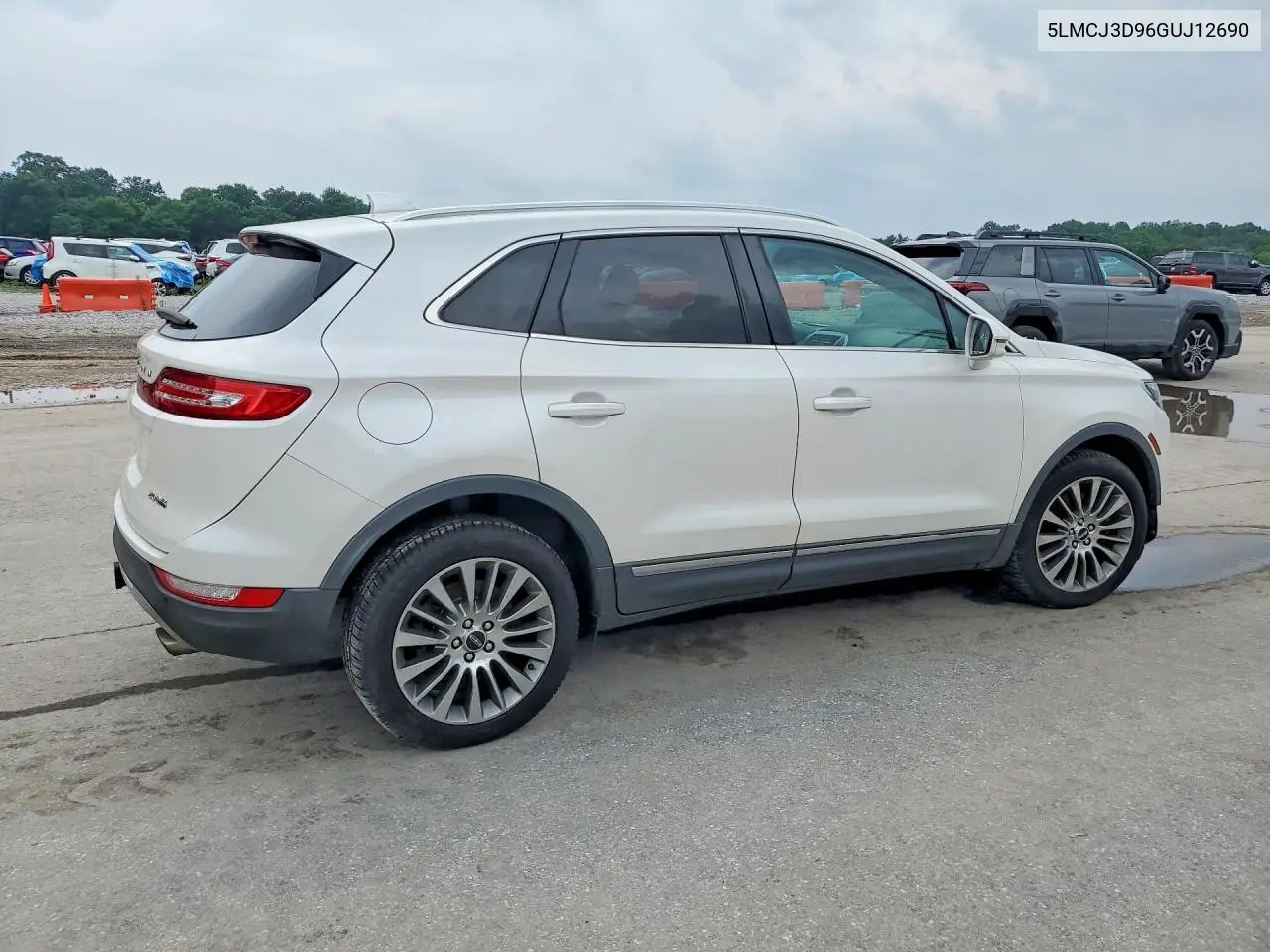 2016 Lincoln Mkc Reserve VIN: 5LMCJ3D96GUJ12690 Lot: 60312446
