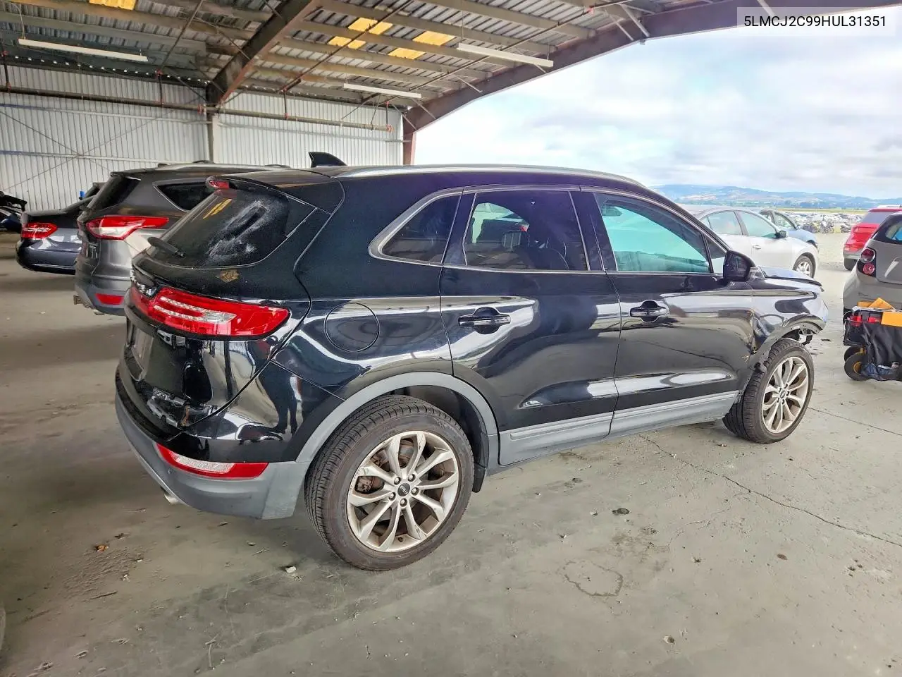 2017 Lincoln Mkc Select VIN: 5LMCJ2C99HUL31351 Lot: 56473856