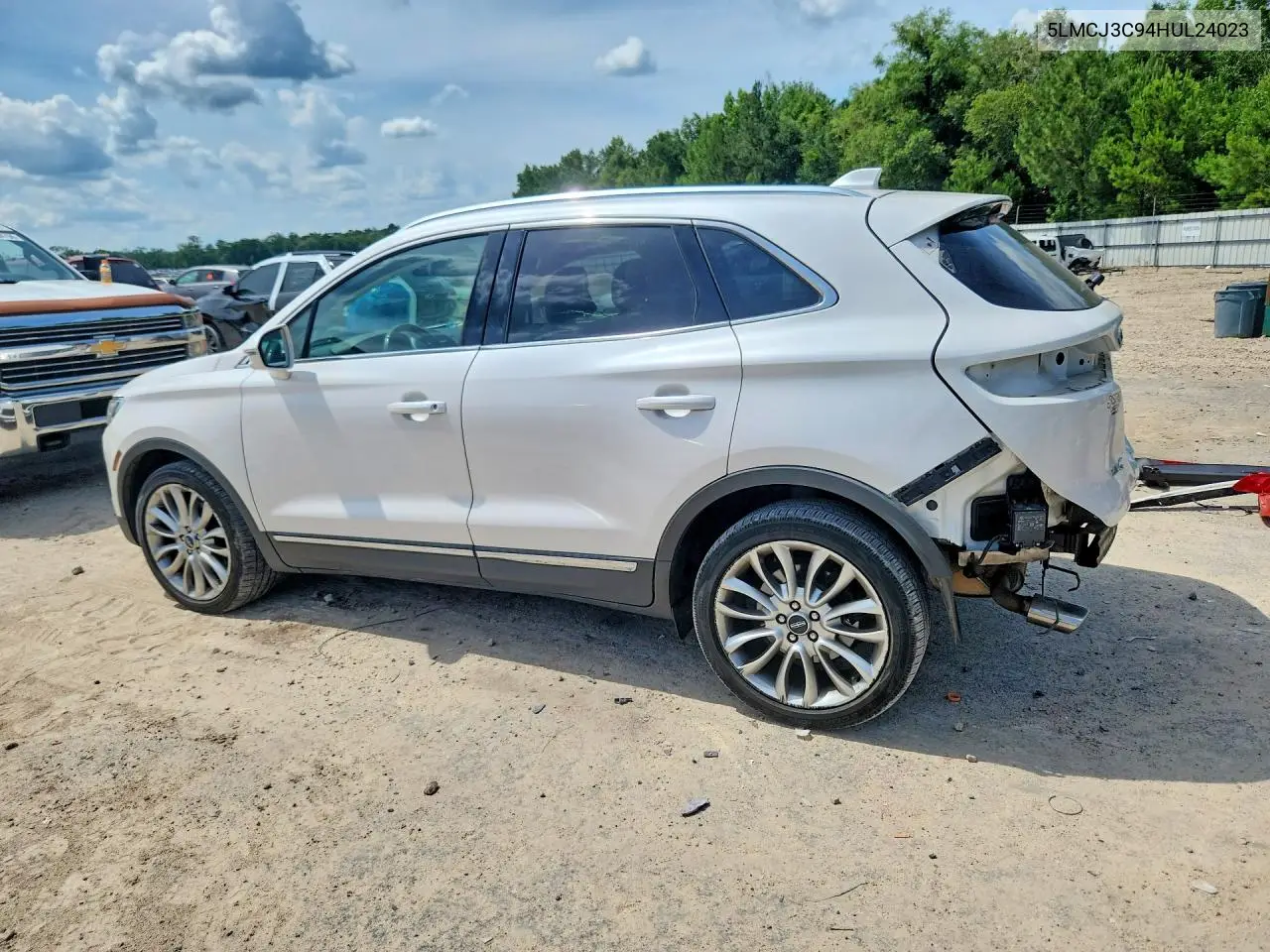2017 Lincoln Mkc Reserve VIN: 5LMCJ3C94HUL24023 Lot: 57061746