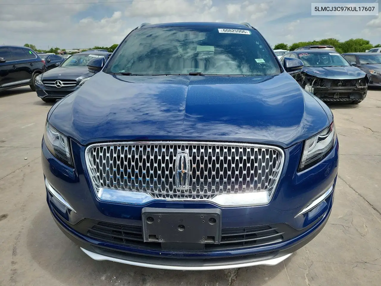 2019 Lincoln Mkc Reserve VIN: 5LMCJ3C97KUL17607 Lot: 60825906