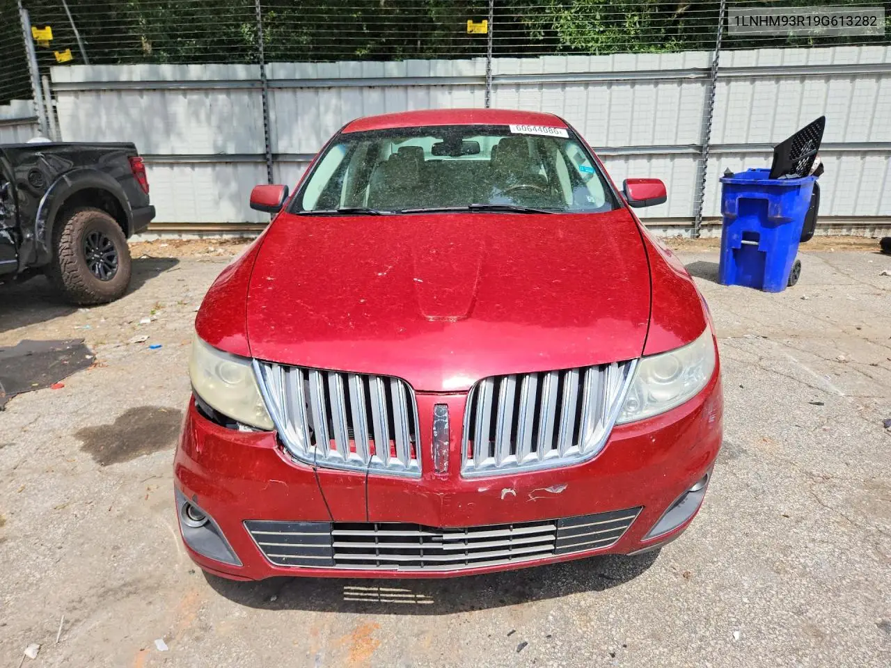 2009 Lincoln Mks VIN: 1LNHM93R19G613282 Lot: 60644086