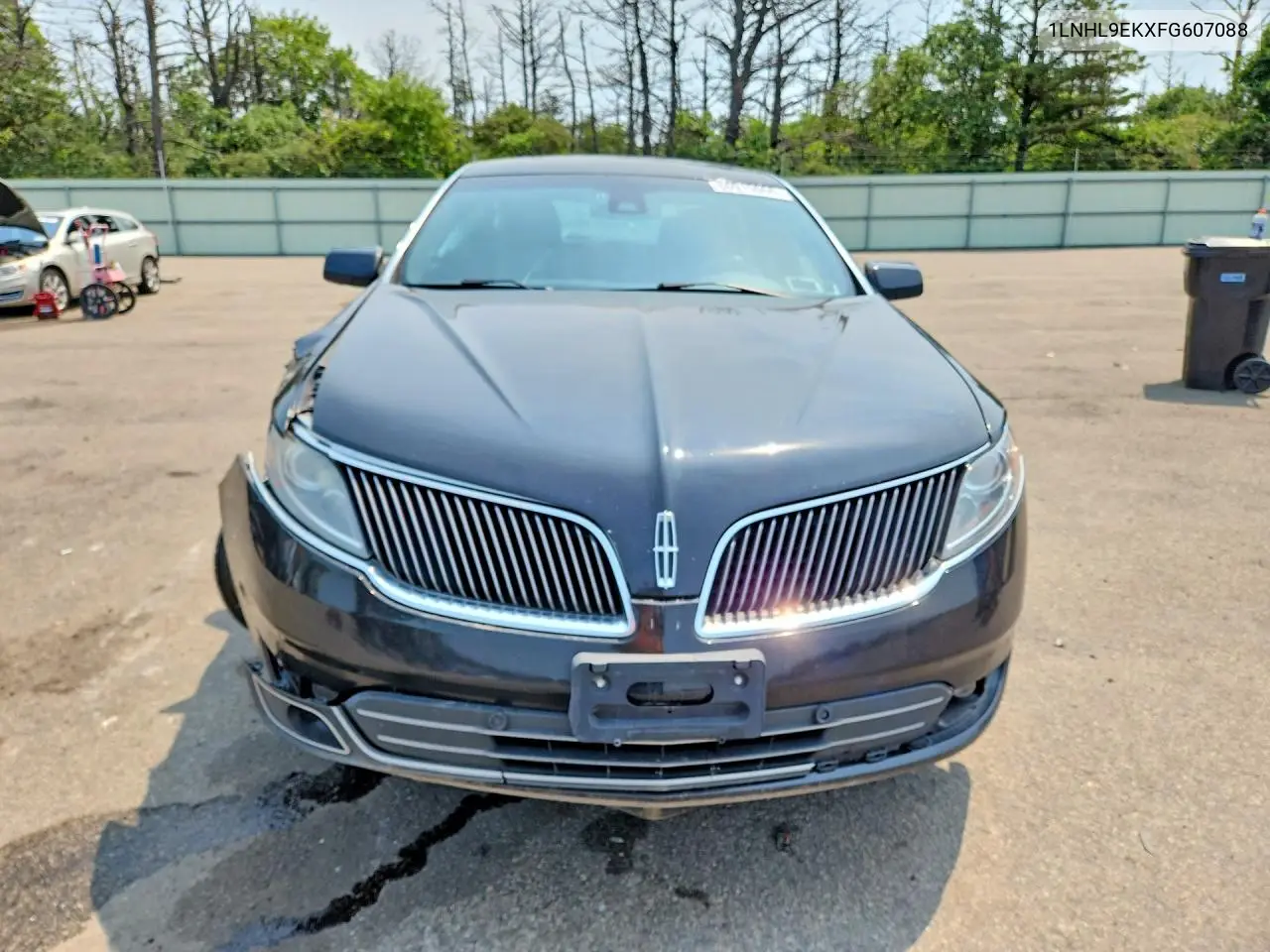 2015 Lincoln Mks VIN: 1LNHL9EKXFG607088 Lot: 60915066