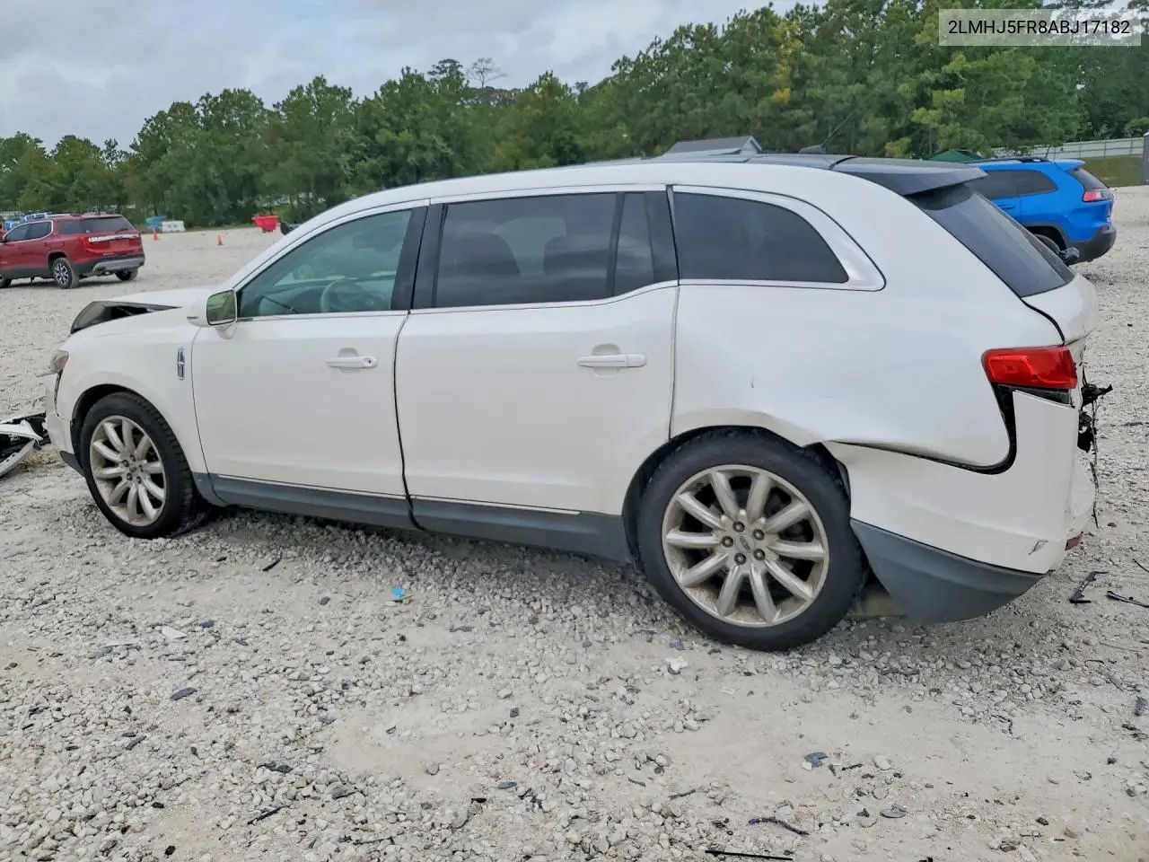 2010 Lincoln Mkt VIN: 2LMHJ5FR8ABJ17182 Lot: 53994076