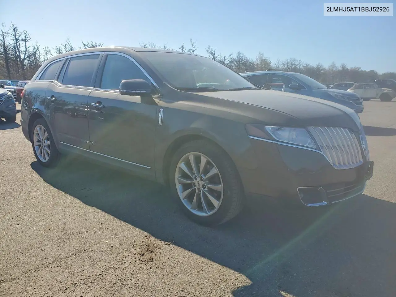 2011 Lincoln Mkt VIN: 2LMHJ5AT1BBJ52926 Lot: 52104836