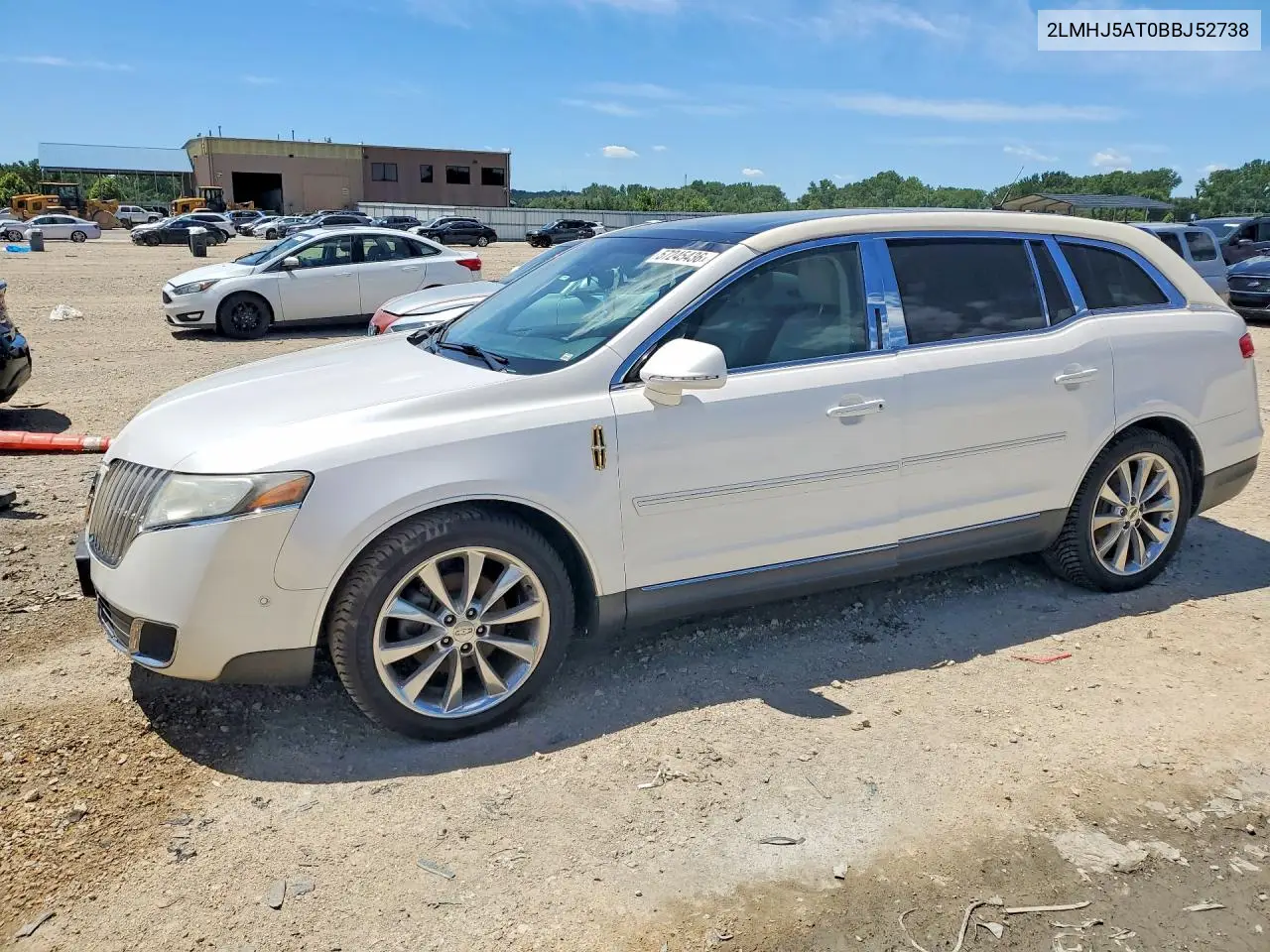 2011 Lincoln Mkt VIN: 2LMHJ5AT0BBJ52738 Lot: 57245436