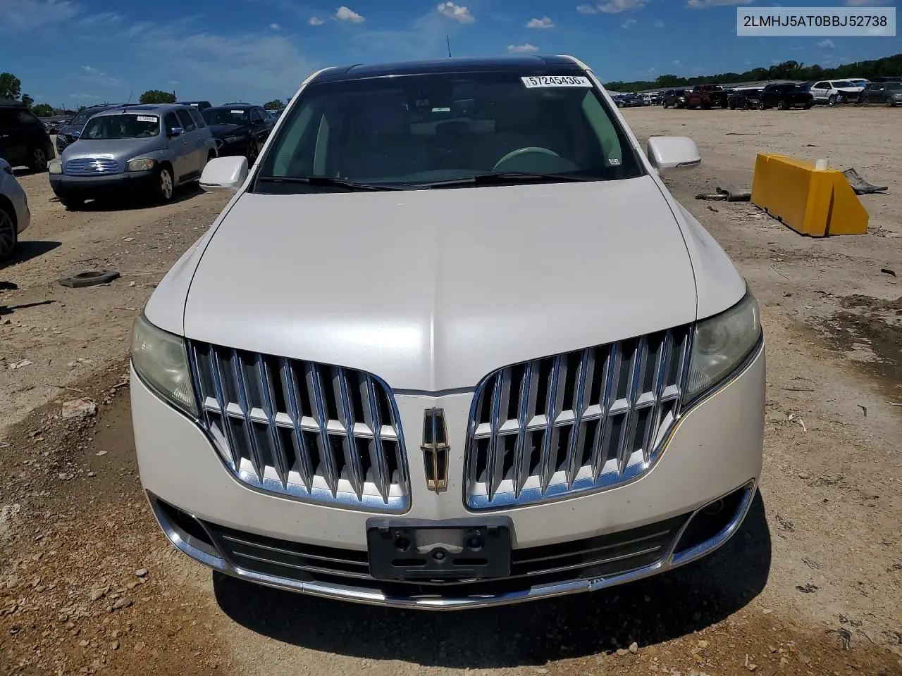2011 Lincoln Mkt VIN: 2LMHJ5AT0BBJ52738 Lot: 57245436