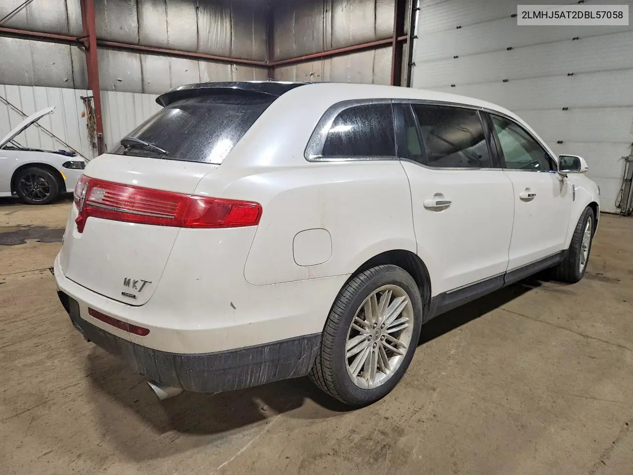 2013 Lincoln Mkt VIN: 2LMHJ5AT2DBL57058 Lot: 57596906