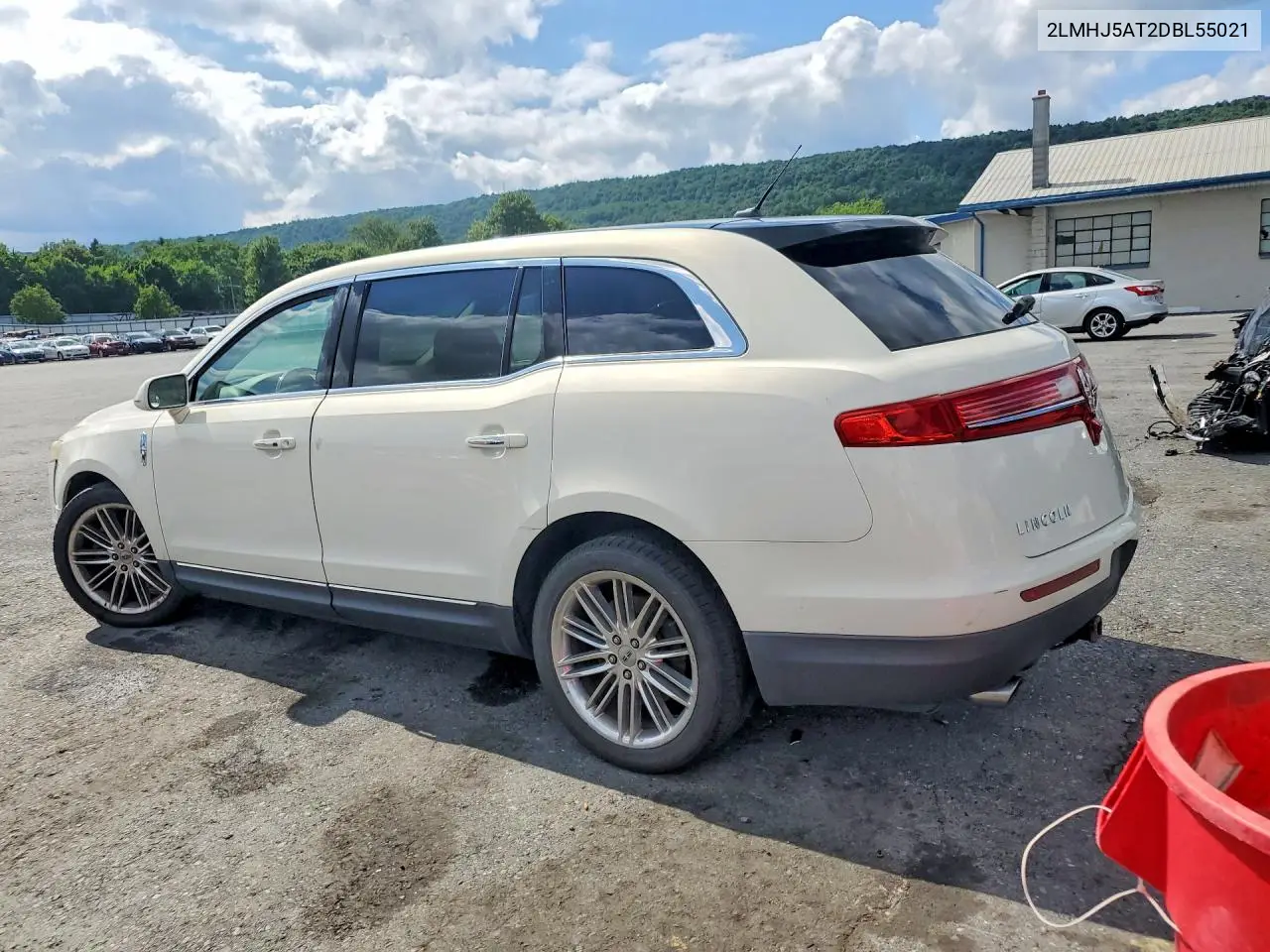 2013 Lincoln Mkt VIN: 2LMHJ5AT2DBL55021 Lot: 60427006