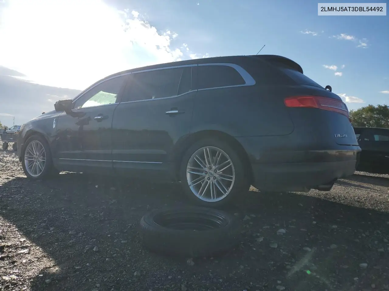 2013 Lincoln Mkt VIN: 2LMHJ5AT3DBL54492 Lot: 82653655