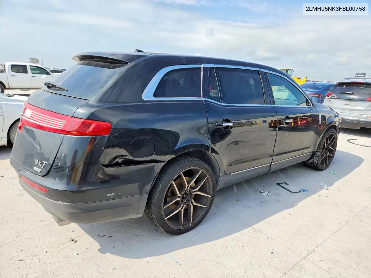 2015 Lincoln Mkt VIN: 2LMHJ5NK3FBL00758 Lot: 50107766
