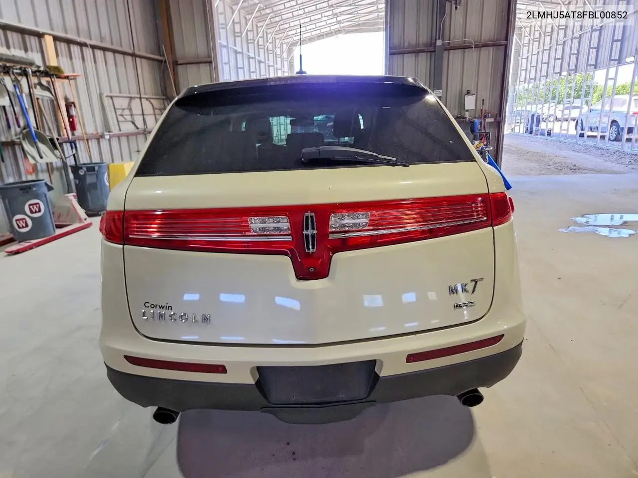 2015 Lincoln Mkt VIN: 2LMHJ5AT8FBL00852 Lot: 52457856