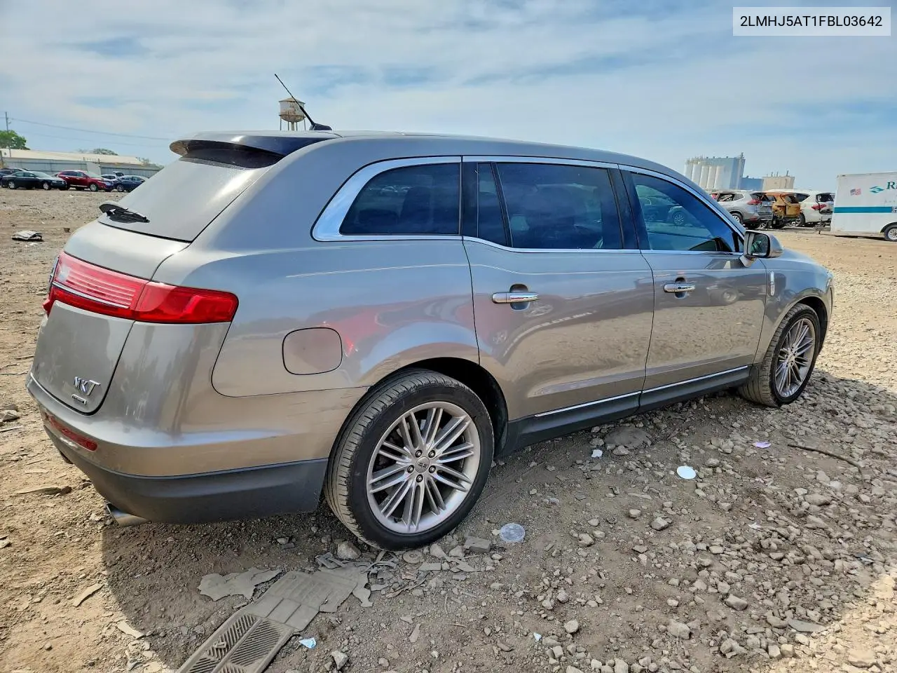 2015 Lincoln Mkt VIN: 2LMHJ5AT1FBL03642 Lot: 55685996