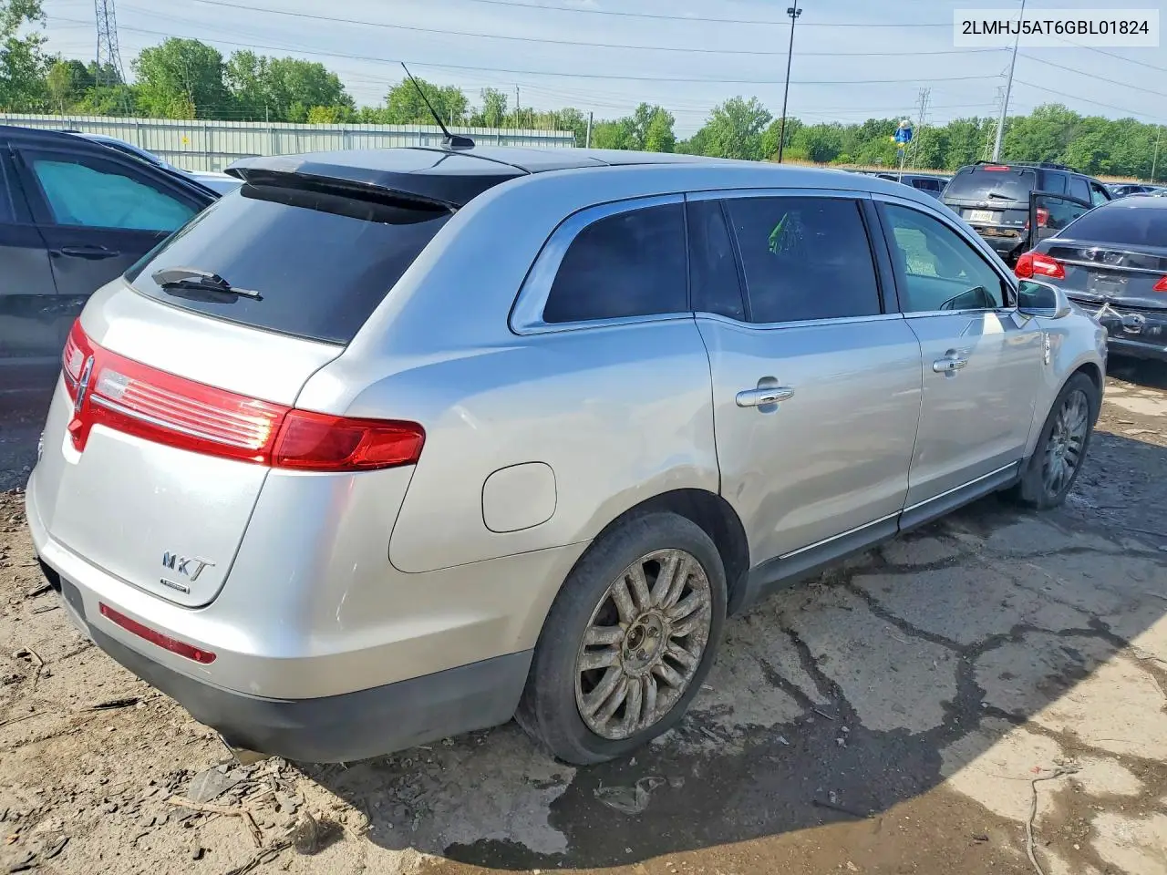2016 Lincoln Mkt VIN: 2LMHJ5AT6GBL01824 Lot: 54892976