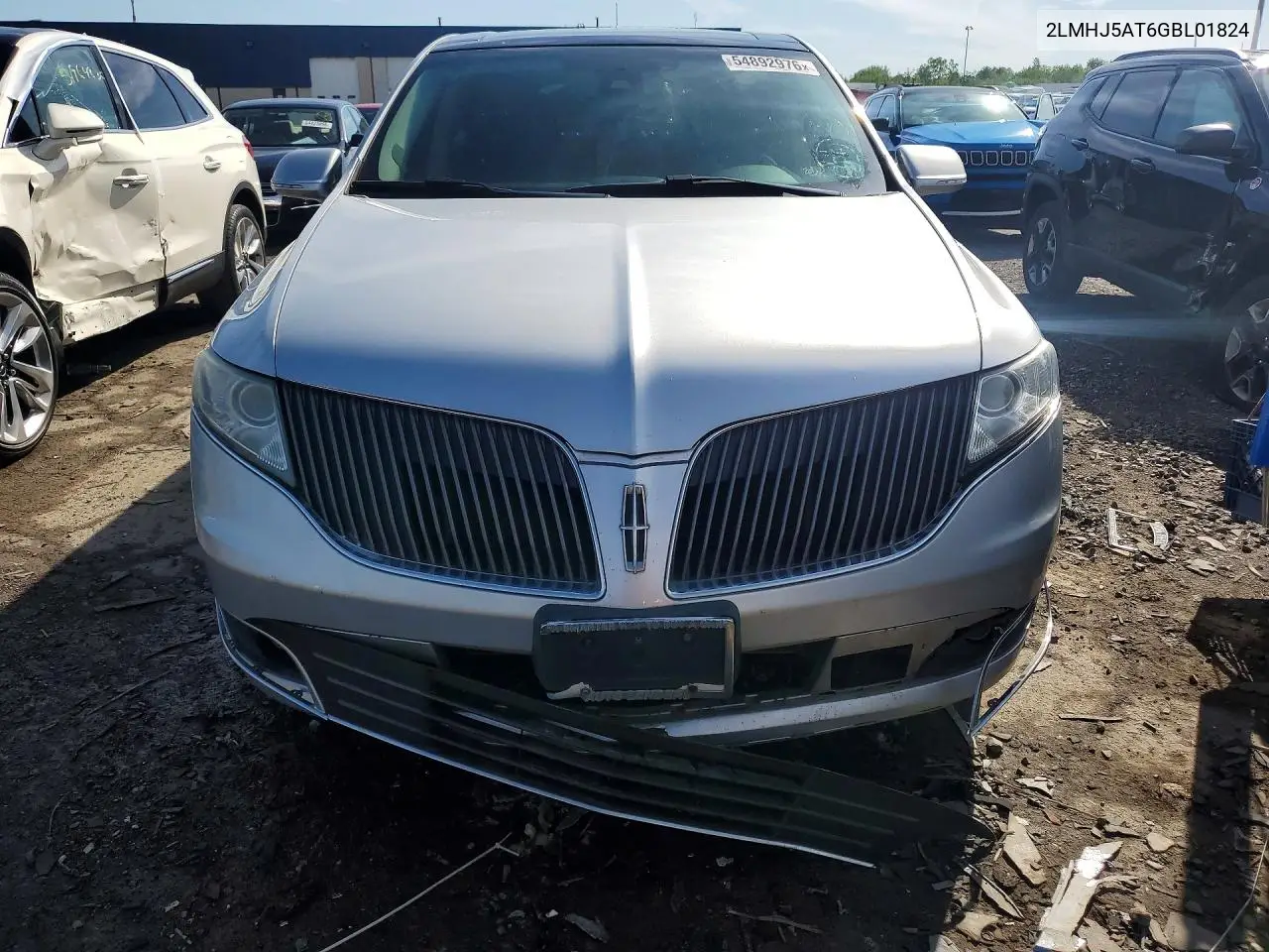 2016 Lincoln Mkt VIN: 2LMHJ5AT6GBL01824 Lot: 54892976