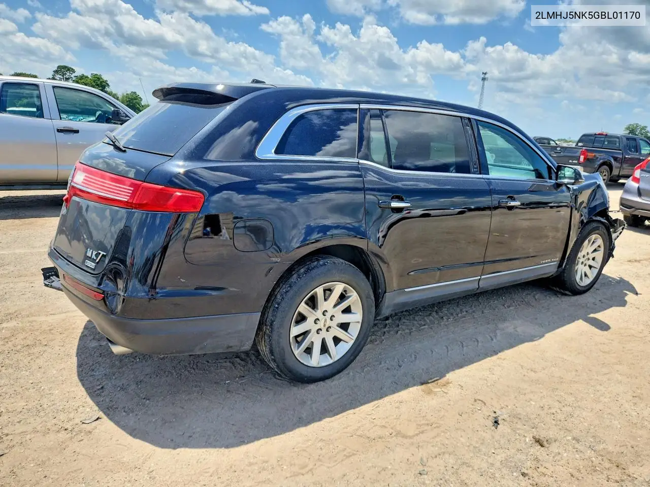 2016 Lincoln Mkt VIN: 2LMHJ5NK5GBL01170 Lot: 61073776