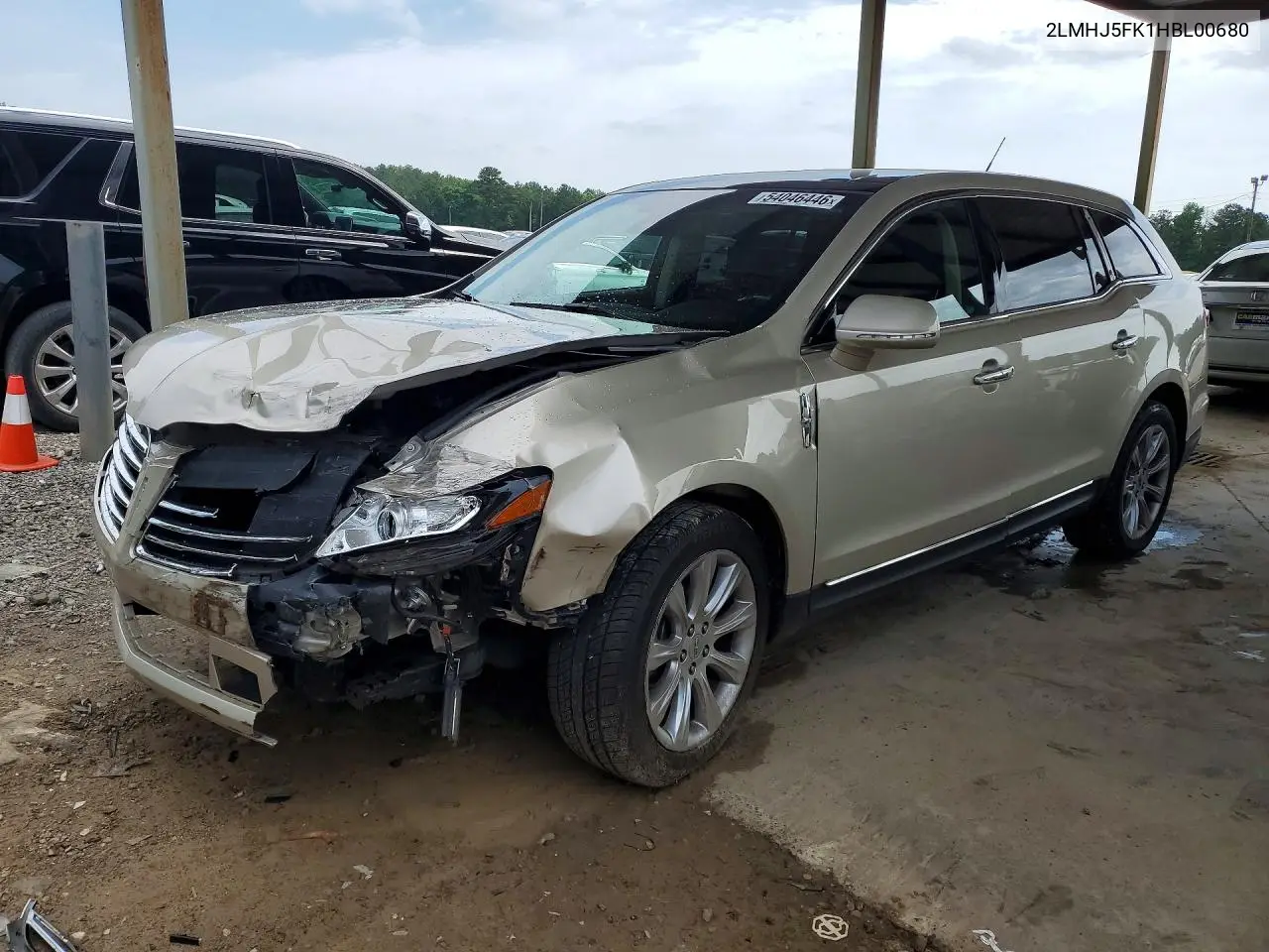 2017 Lincoln Mkt VIN: 2LMHJ5FK1HBL00680 Lot: 54046446
