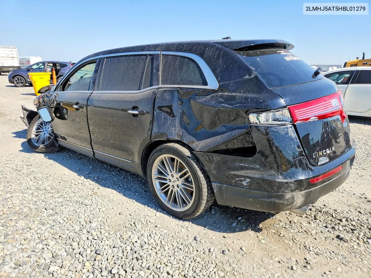 2017 Lincoln Mkt VIN: 2LMHJ5AT5HBL01279 Lot: 85773005