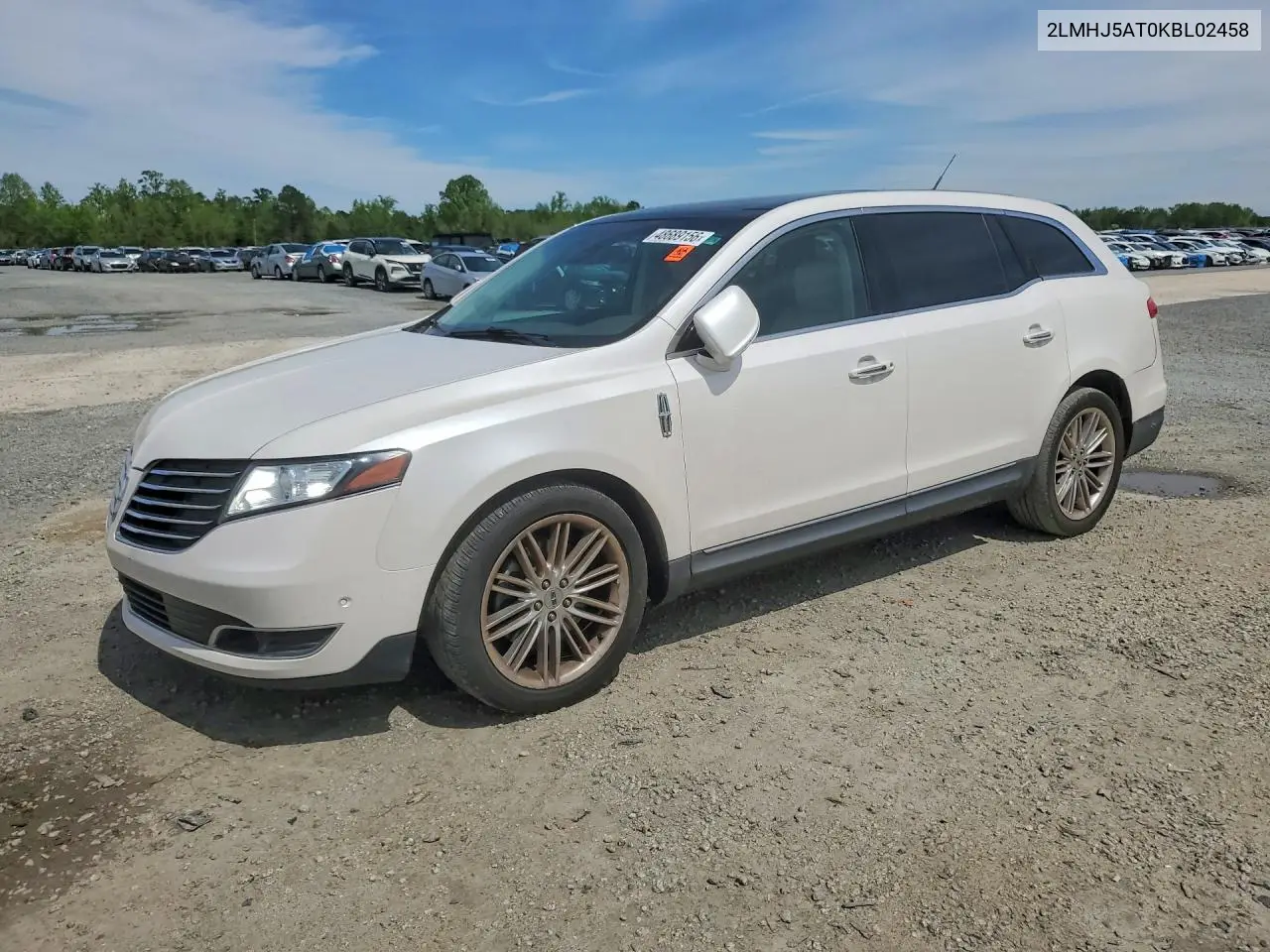 2019 Lincoln Mkt VIN: 2LMHJ5AT0KBL02458 Lot: 48689156
