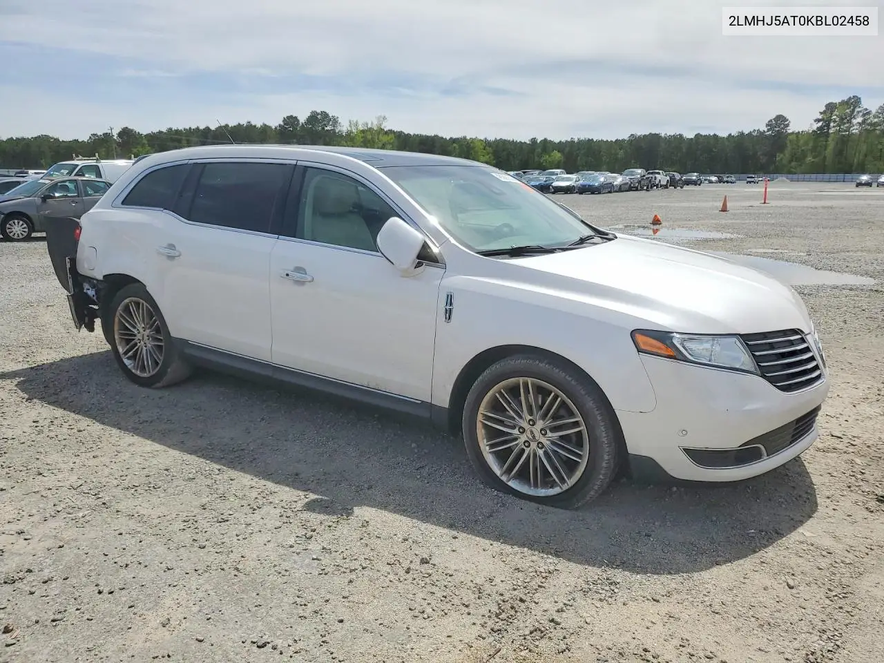 2019 Lincoln Mkt VIN: 2LMHJ5AT0KBL02458 Lot: 48689156